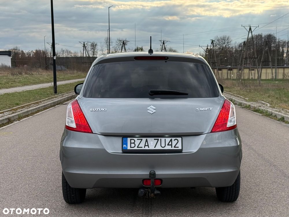 Suzuki Swift 1.2 Premium - 5