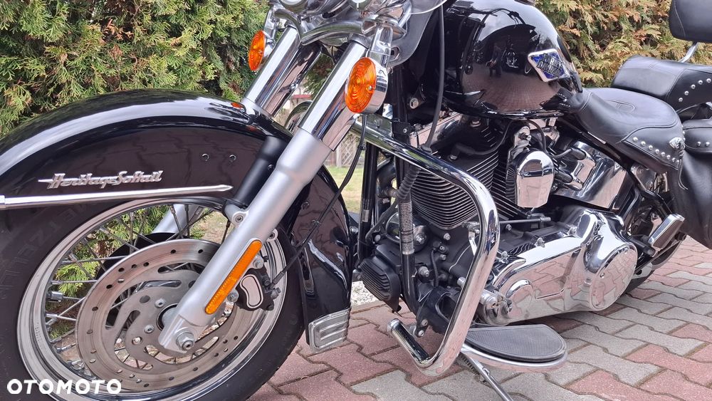 Harley-Davidson Softail Heritage Classic - 18