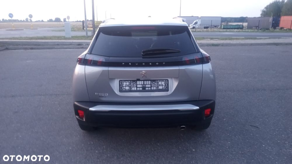 Peugeot 2008 1.5 BlueHDi Allure S&S EAT8 - 5