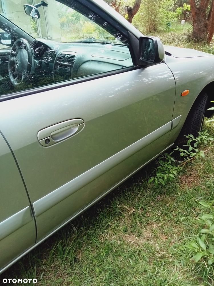 Mazda 626 2.0 - 6