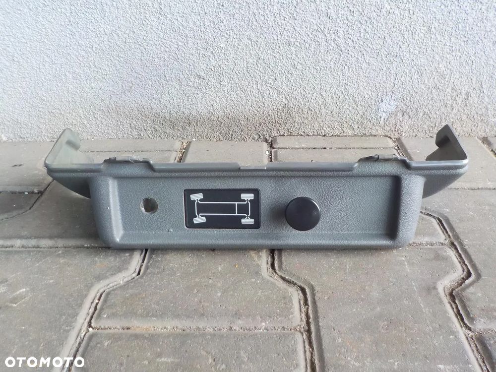 VW T4 4X4 SYNCRO WŁACZNIK PANEL BLOKADY MOSTU - 1