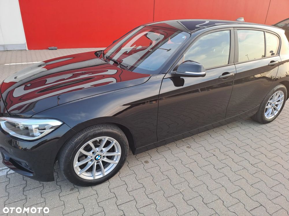 BMW Seria 1 120i Advantage - 1