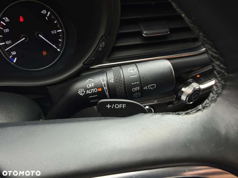 Mazda CX-30 e-SKYACTIV-G 2.0 M HYBRID 150 DRIVE HOMURA - 26