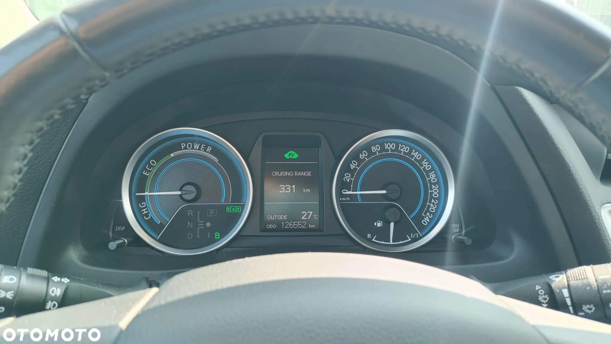 Toyota Auris Hybrid 135 Premium - 12