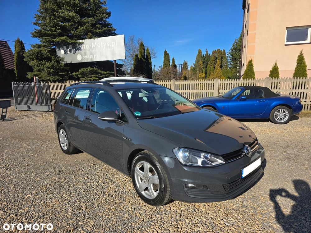 Volkswagen Golf 1.2 TSI BMT Comfortline - 1