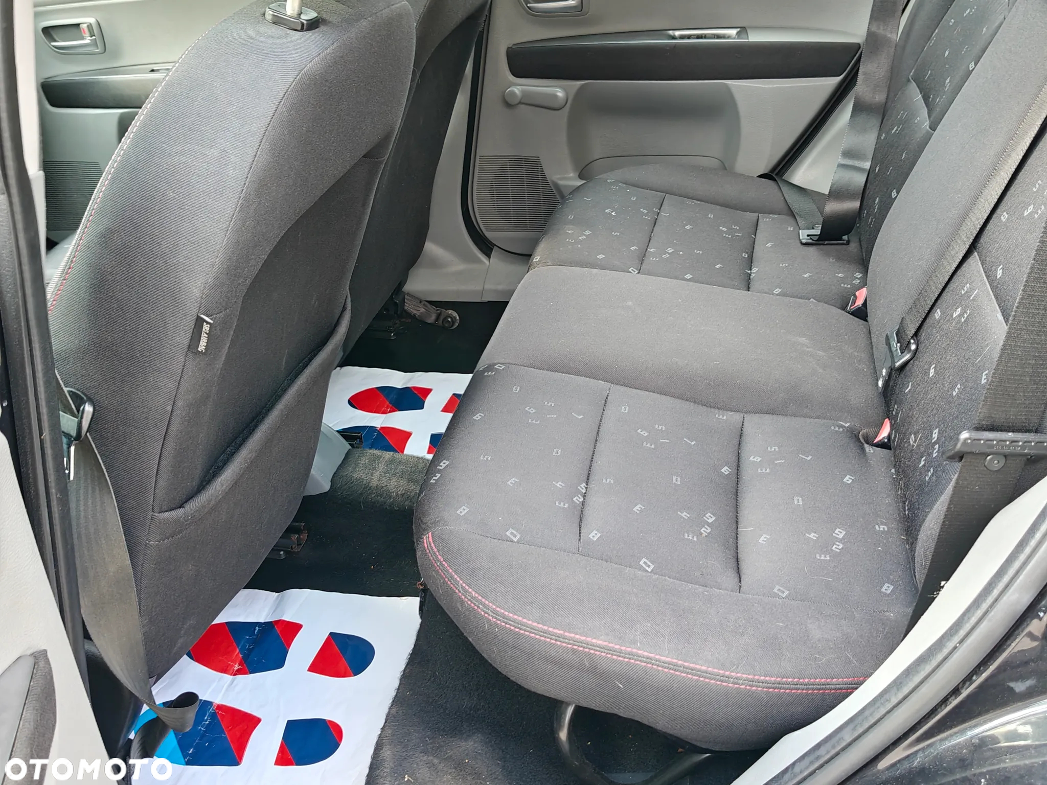 Mazda 5 1.8 Comfort - 8