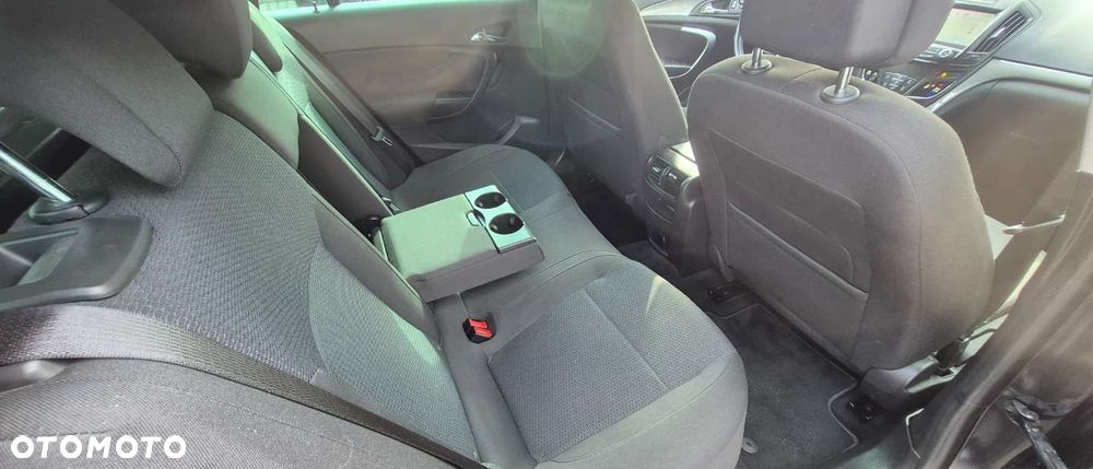 Opel Insignia 2.0 CDTI Sports Tourer ecoFLEXStart/Stop Edition - 13