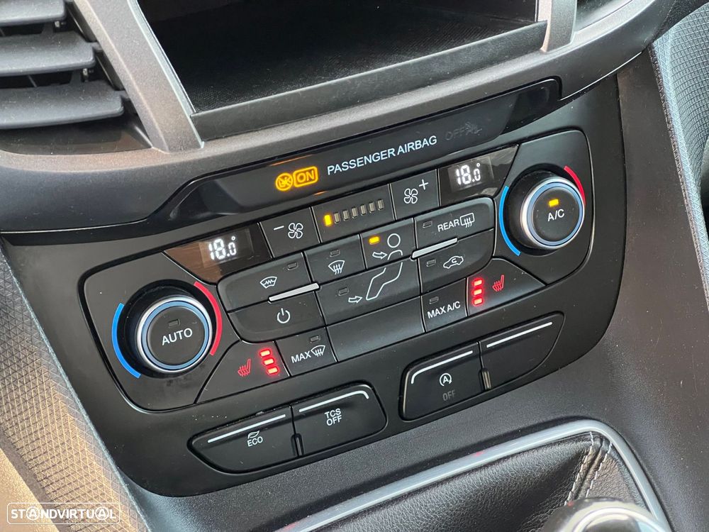 Ford Tourneo Connect 1.5 TDCi Titanium - 18
