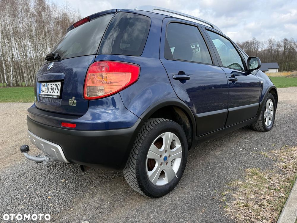 Fiat Sedici 1.9 Multijet DPF 4x4 Dynamic - 10