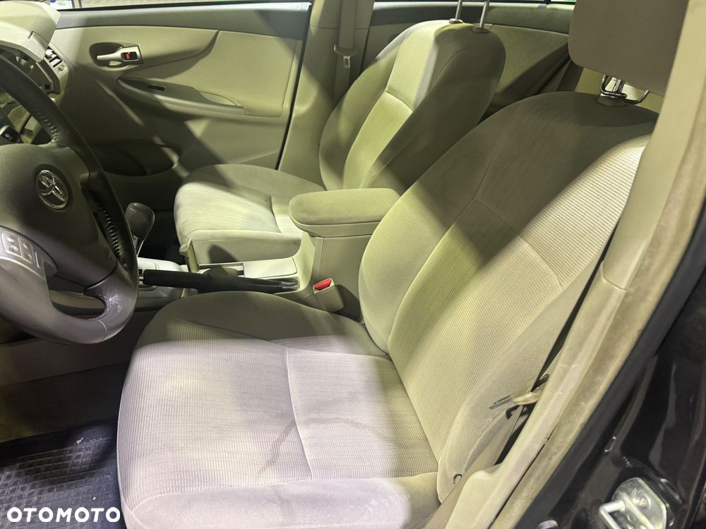 Toyota Corolla 1.6 VVT-i Prestige MM - 9