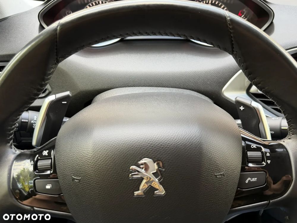 Peugeot 308 1.5 BlueHDi Allure Pack S&S EAT8 - 30