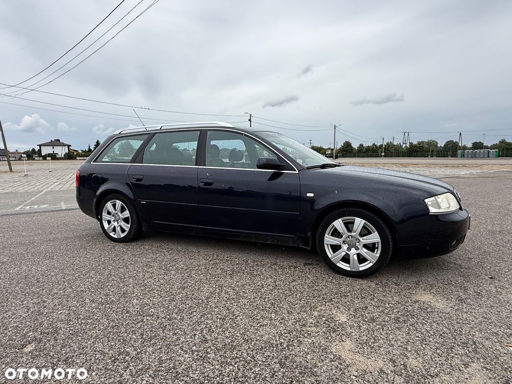 Audi A6 Avant 3.0 Quattro - 10