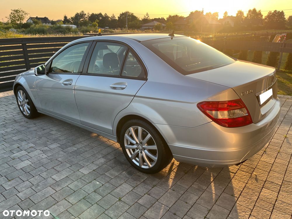 Mercedes-Benz Klasa C - 34