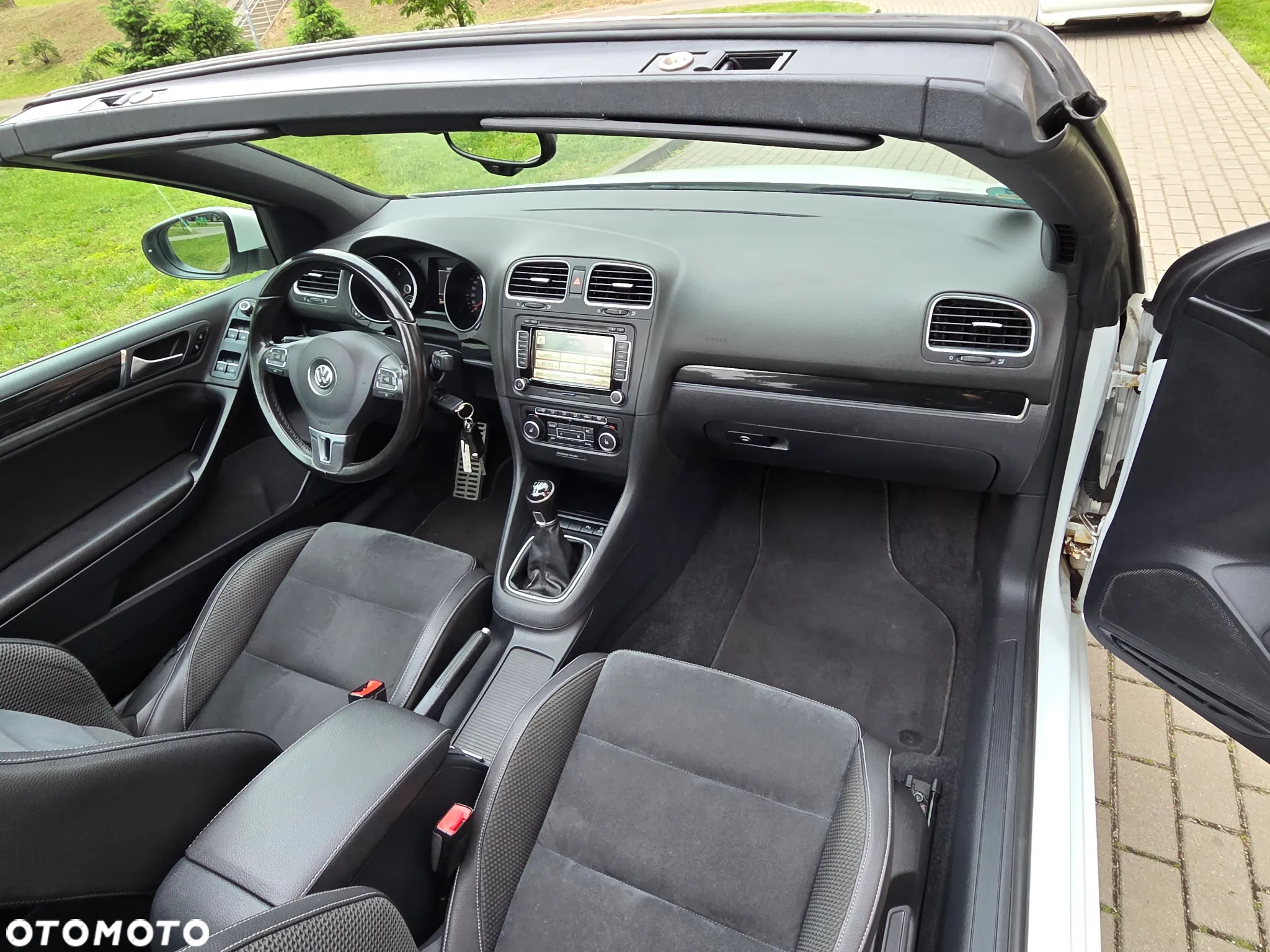 Volkswagen Golf Cabrio 1.6 TDI Exclusive - 16