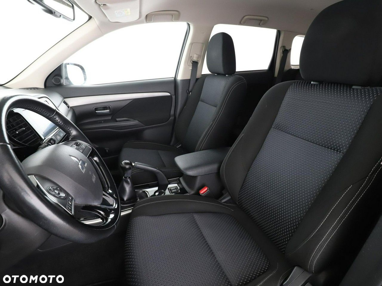 Mitsubishi Outlander 2.0 2WD Edition 100 - 13