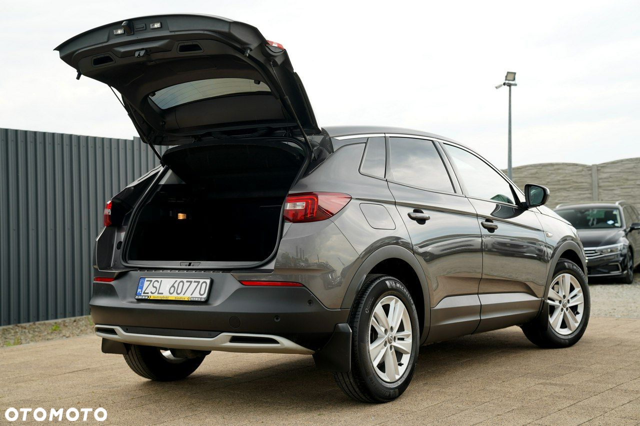 Opel Grandland X - 12