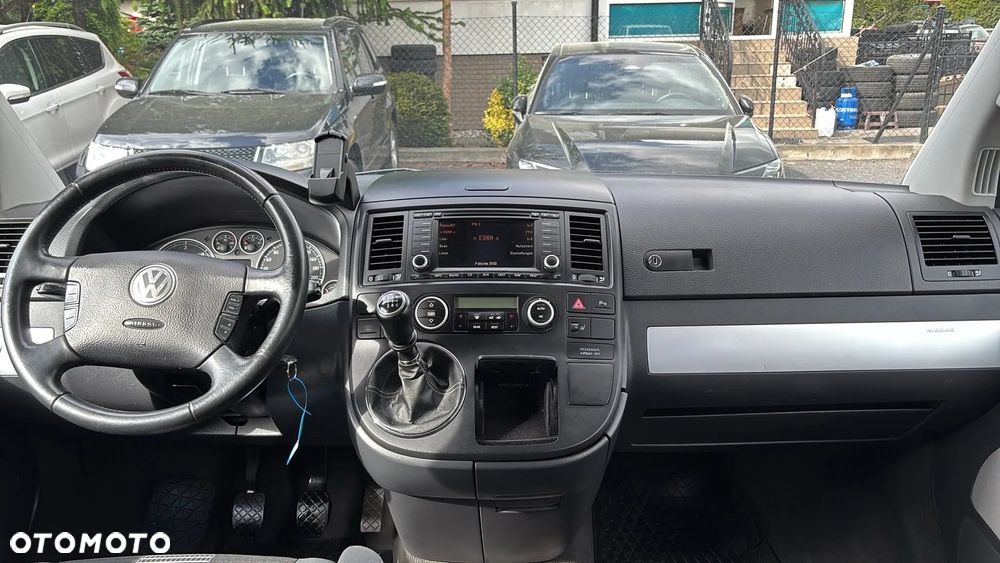 Volkswagen Multivan L1 United - 31