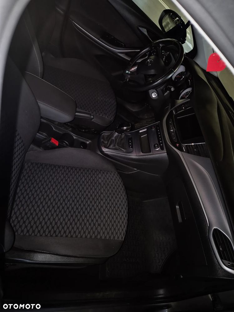 Opel Astra 1.2 T Elegance S&S - 8