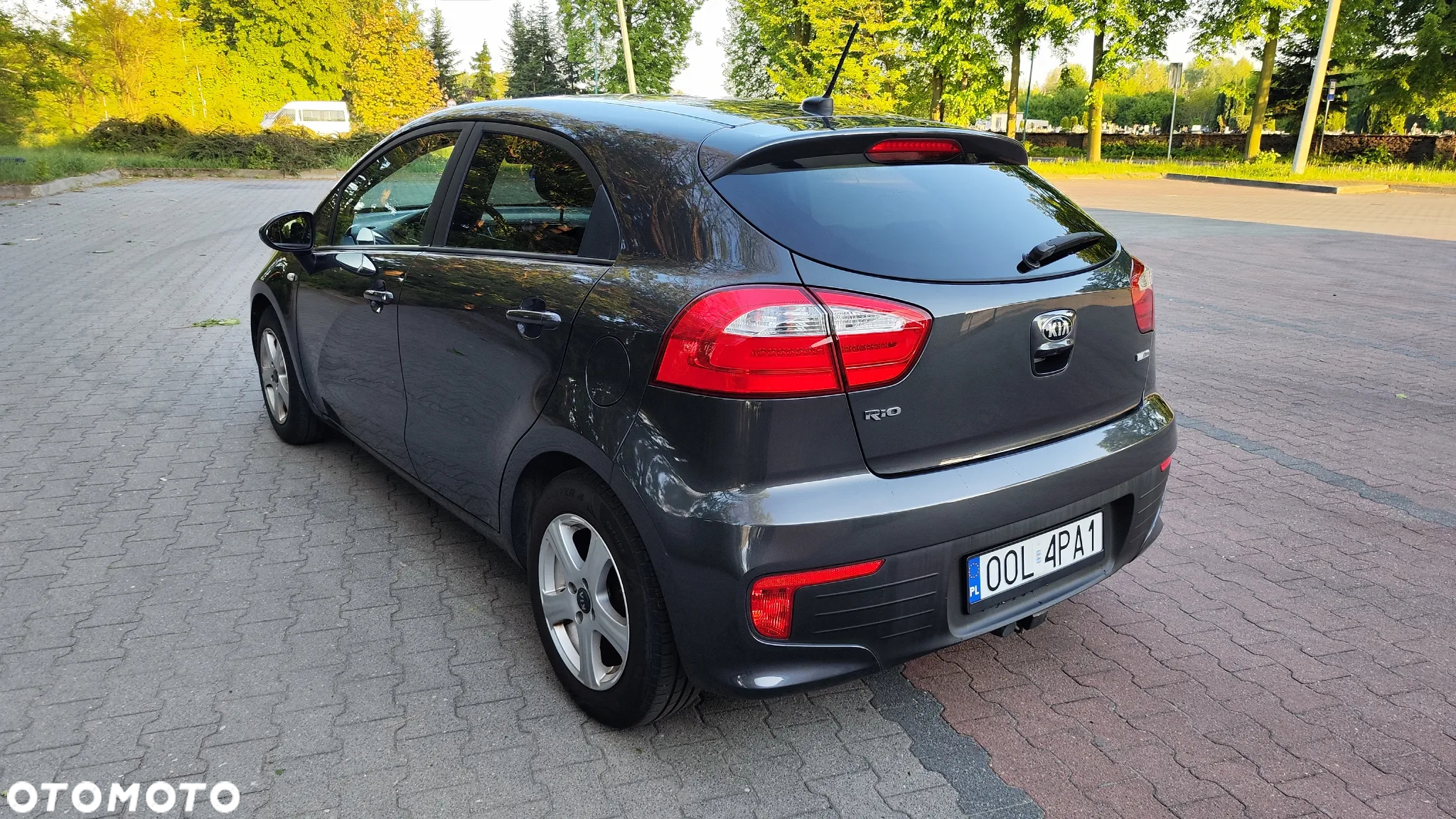 Kia Rio 1.2 Business Line - 6
