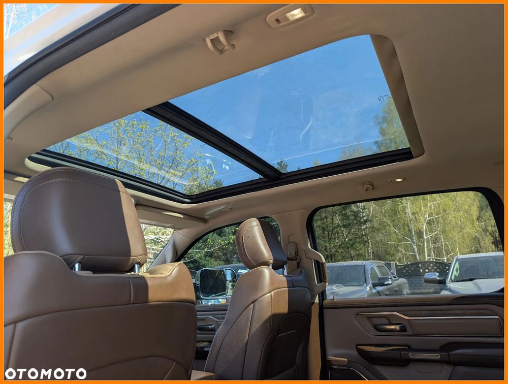 RAM 1500 Crew Cab Longhorn - 21