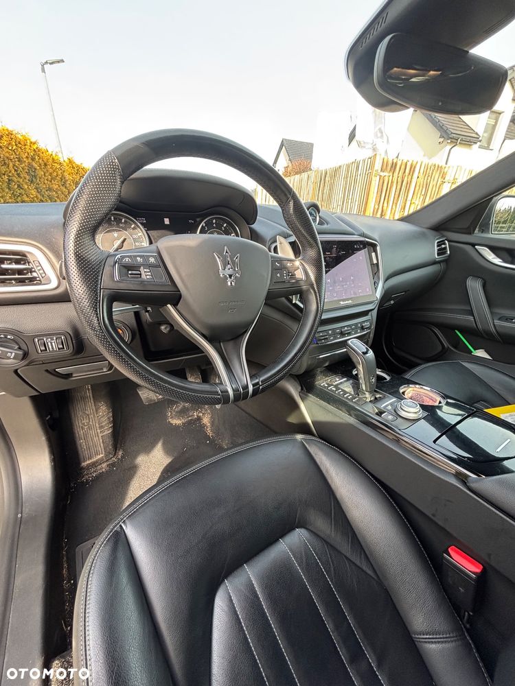 Maserati Ghibli - 17