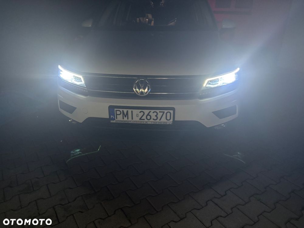 Volkswagen Tiguan - 18