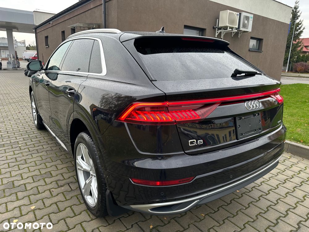 Audi Q8 55 TFSI quattro tiptronic - 6