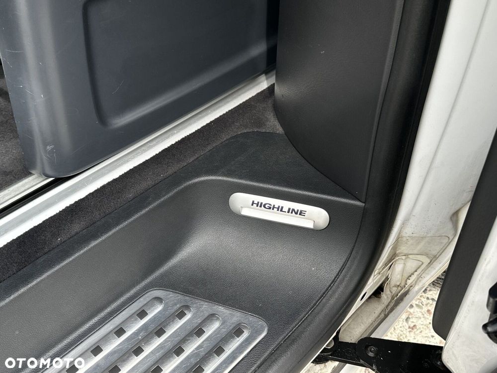 Volkswagen Multivan - 34