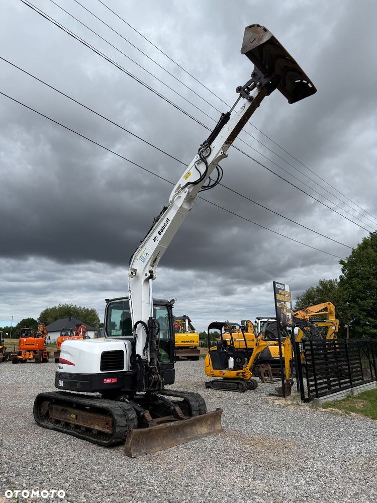 Bobcat E80 - 11