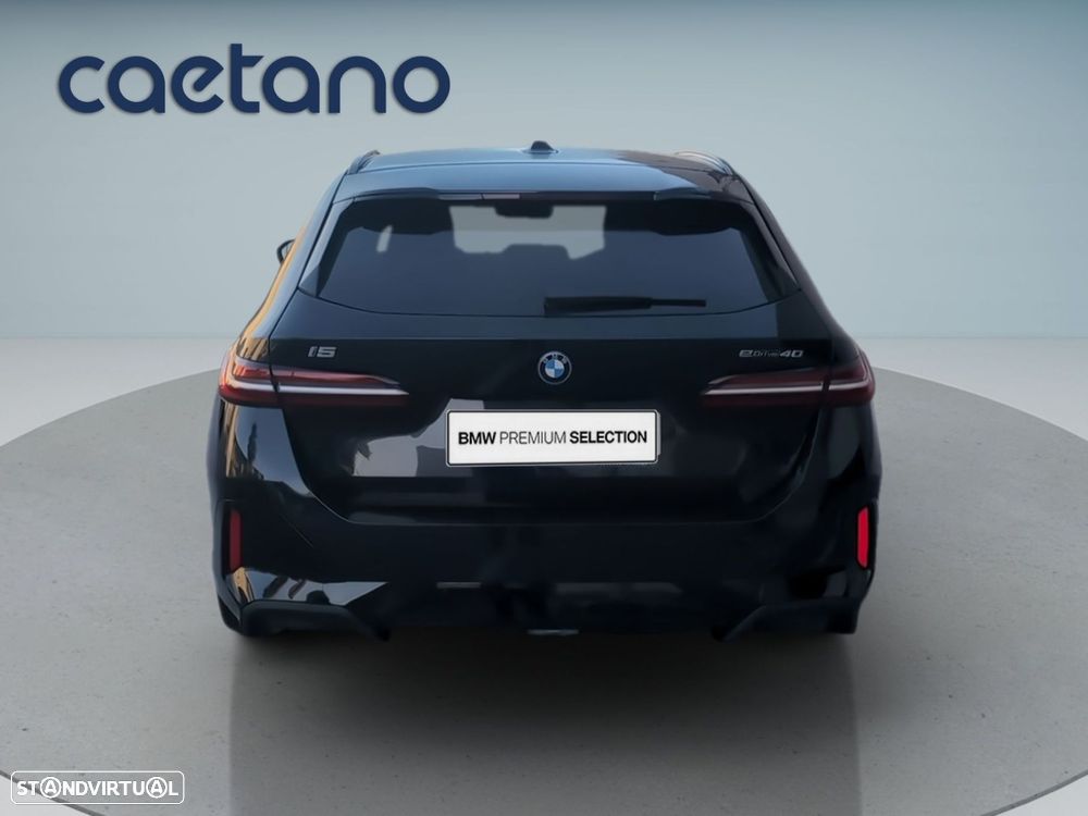 BMW i5 xDrive40 Edição Desportiva M - 7