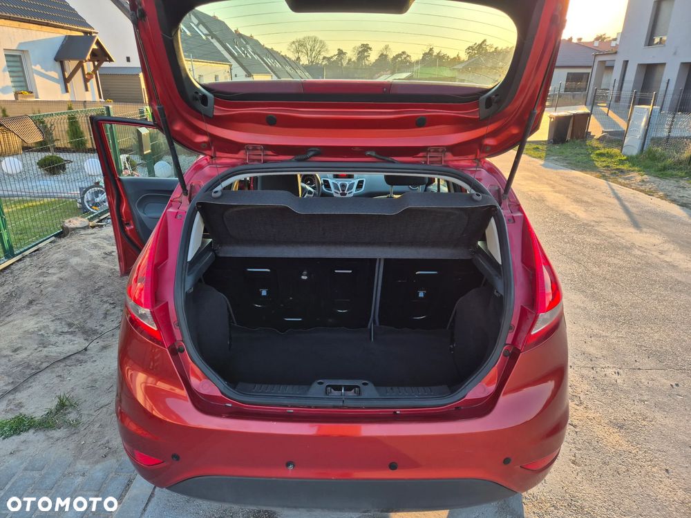 Ford Fiesta - 21