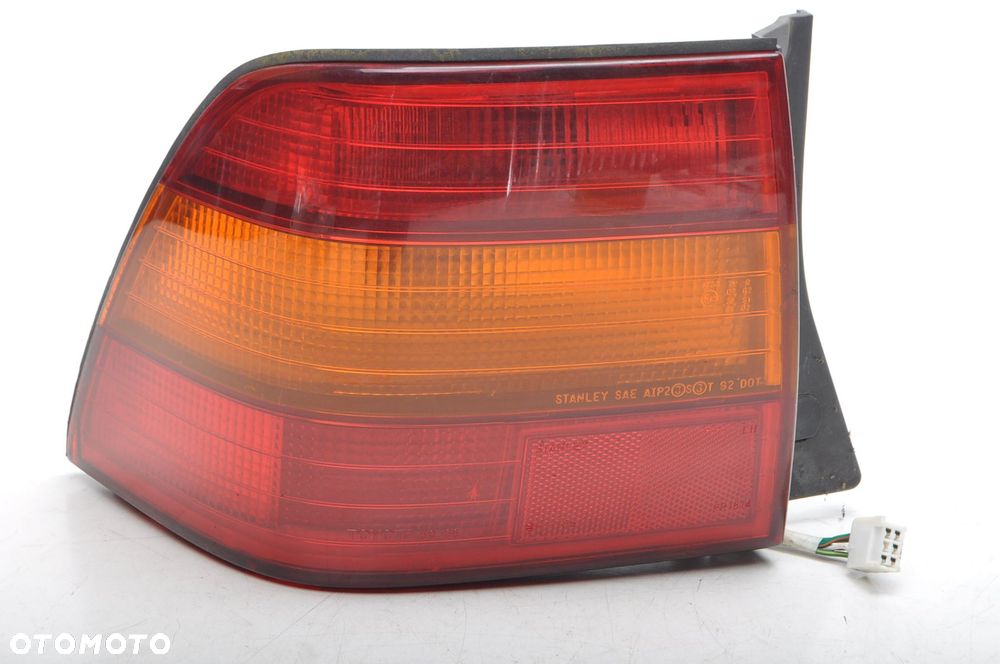 LEXUS LS II LAMPA LEWA TYLNA LEWY TYŁ - 1