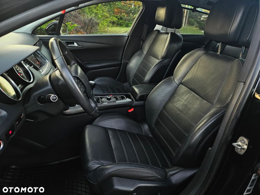 Peugeot 508 HDi FAP 140 Allure - 23
