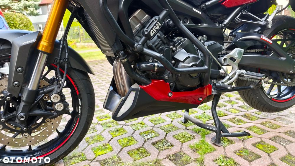 Yamaha MT - 18