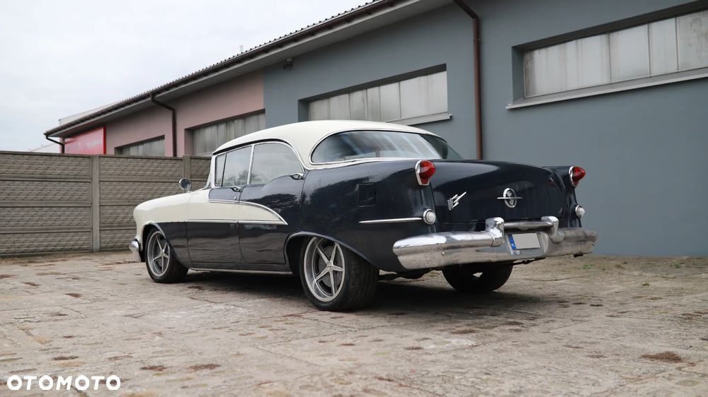 Oldsmobile Delta 88 - 17