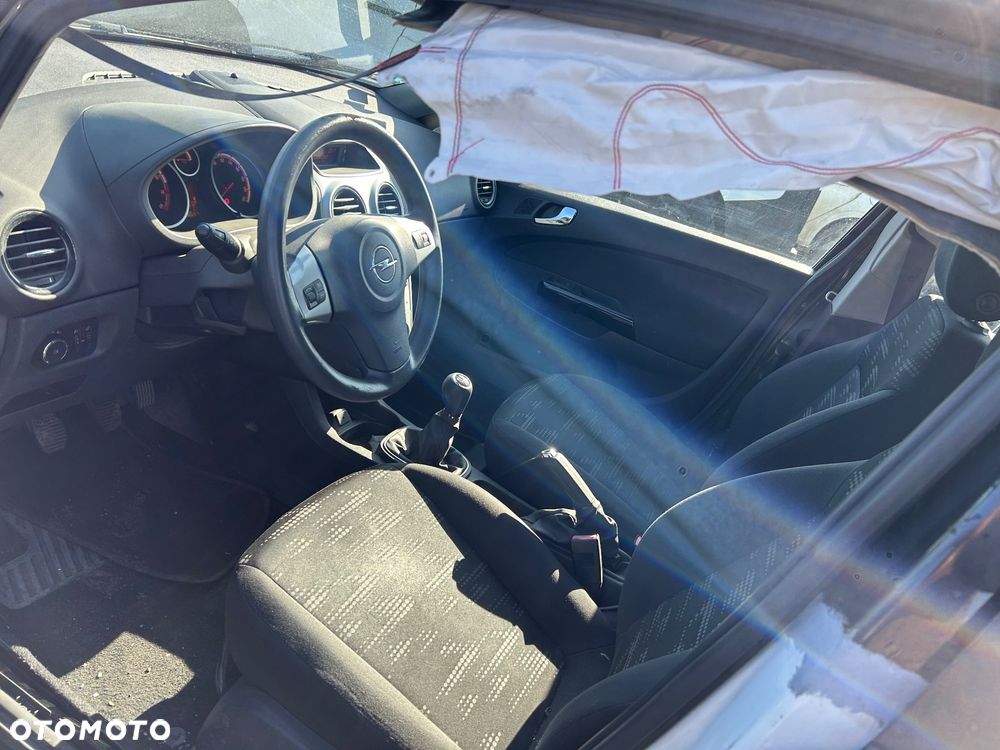 Opel Corsa - 7