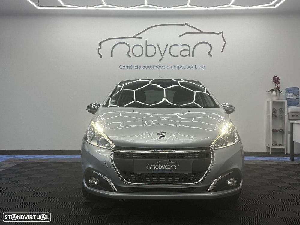 Peugeot 208 1.2 PureTech Allure - 2