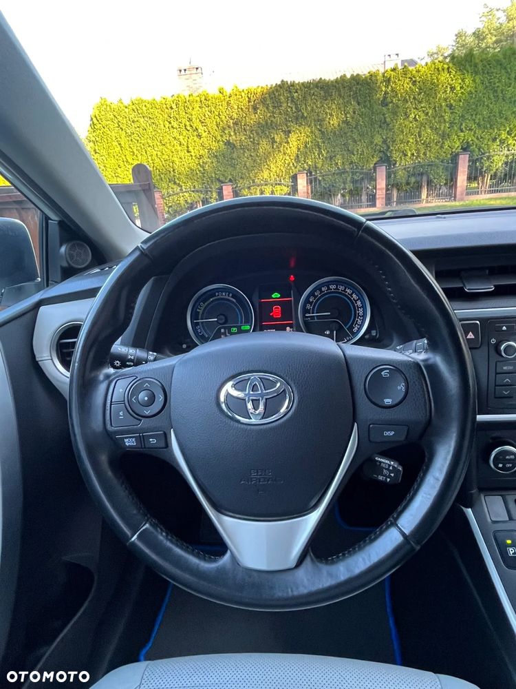 Toyota Auris 1.8 HSD Luna - 27