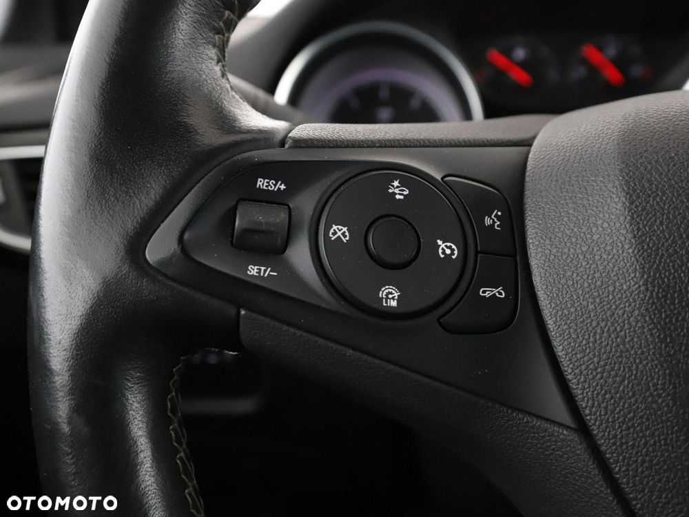 Opel Astra 1.4 T Dynamic - 33