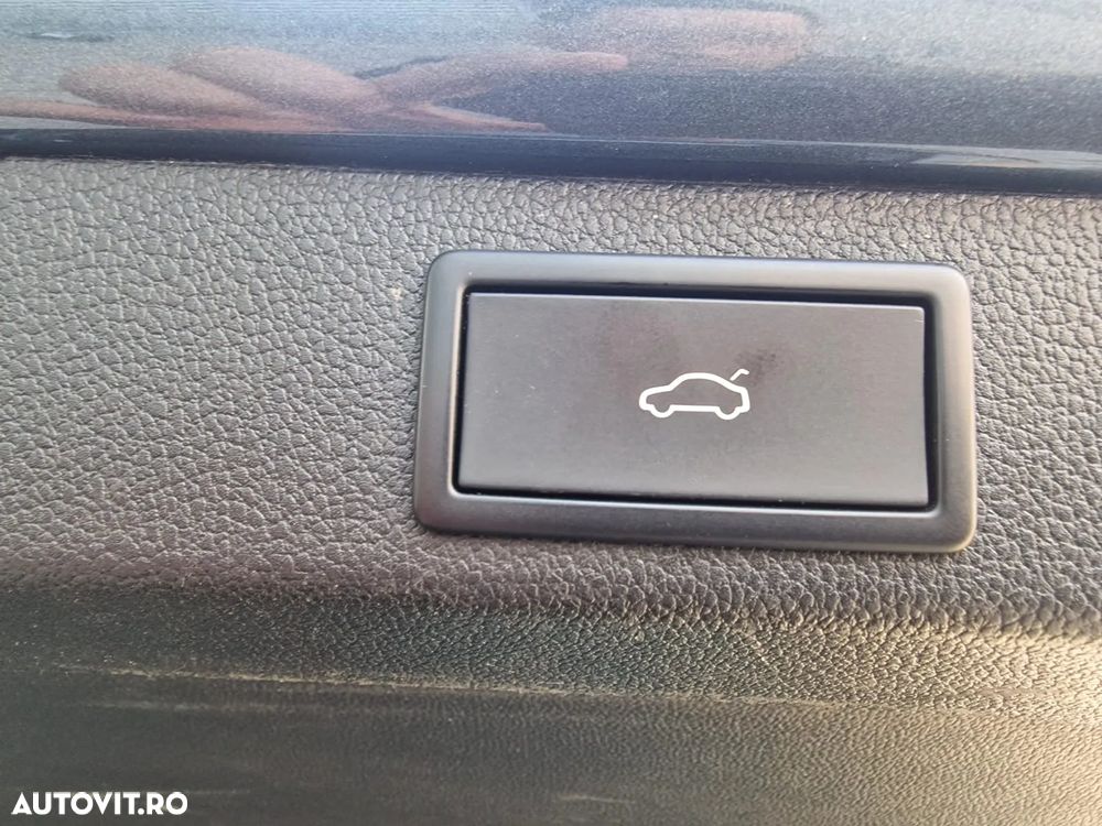 Skoda Superb 2.0 TDI DSG Style - 37