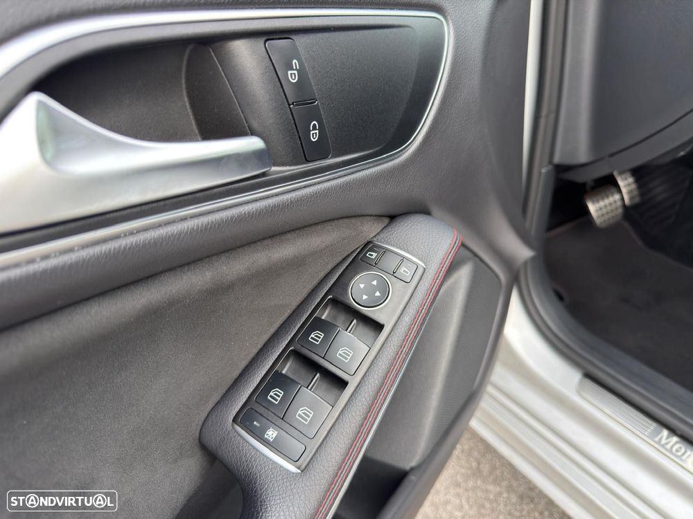 Mercedes-Benz CLA 180 d 7G-DCT AMG Line - 19