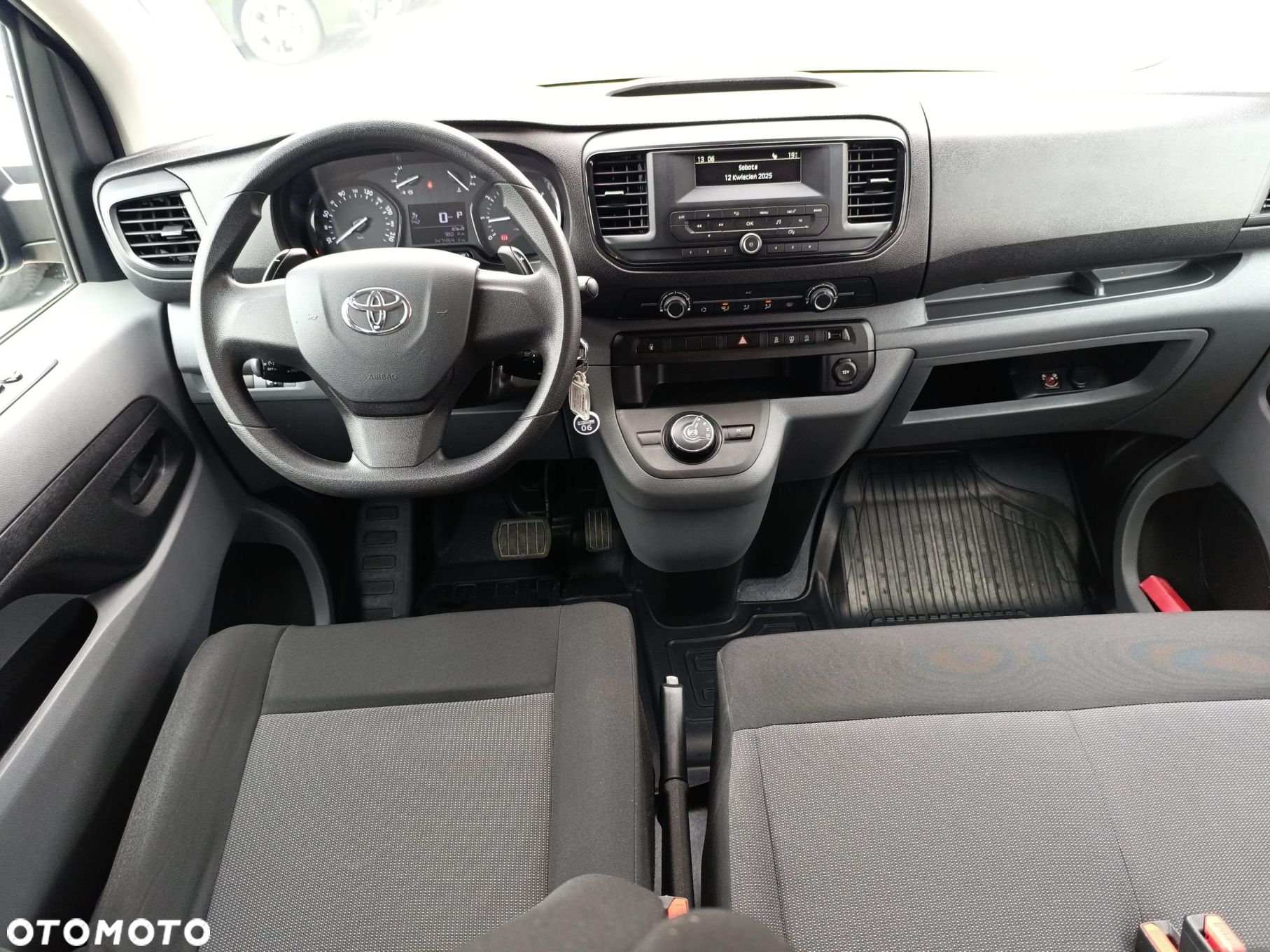 Toyota Proace Verso - 11
