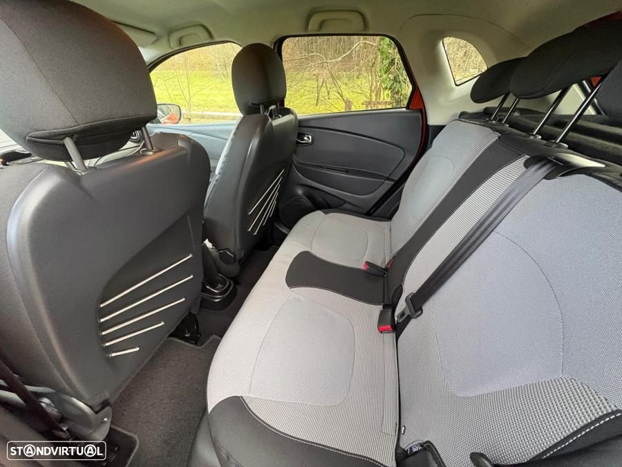 Renault Captur 1.5 dCi Exclusive - 17