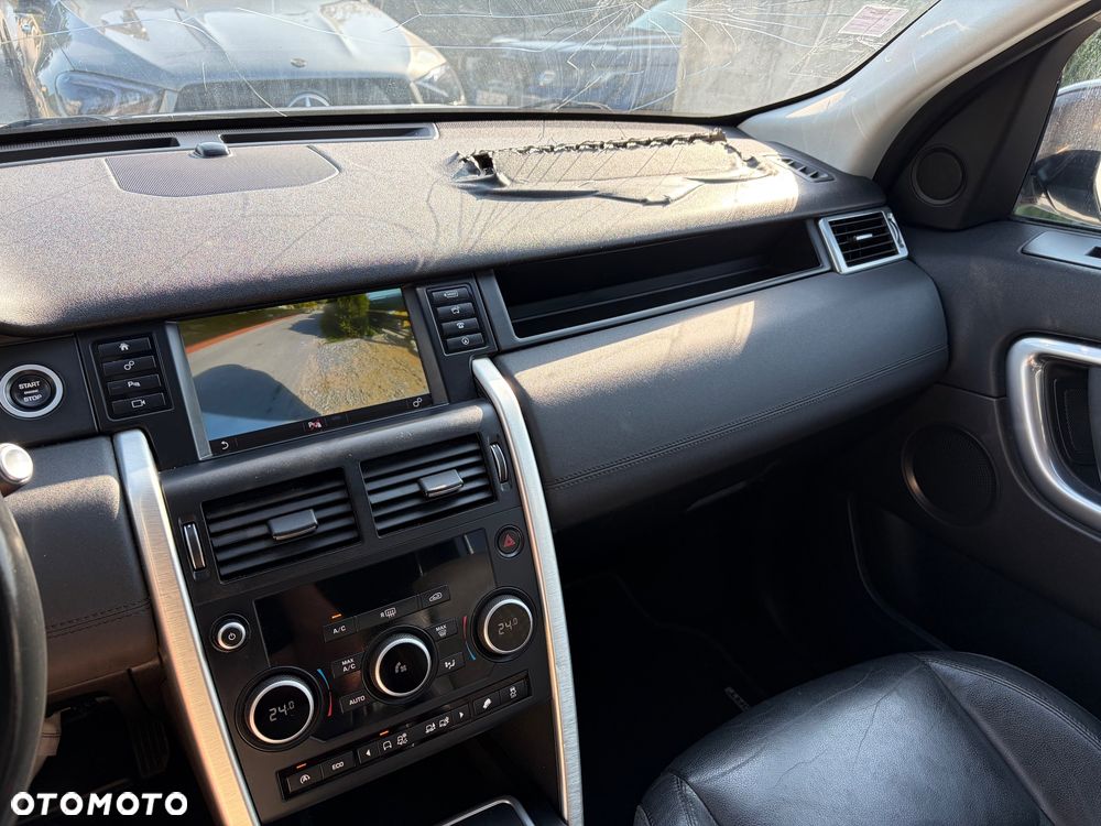Land Rover Discovery Sport - 29