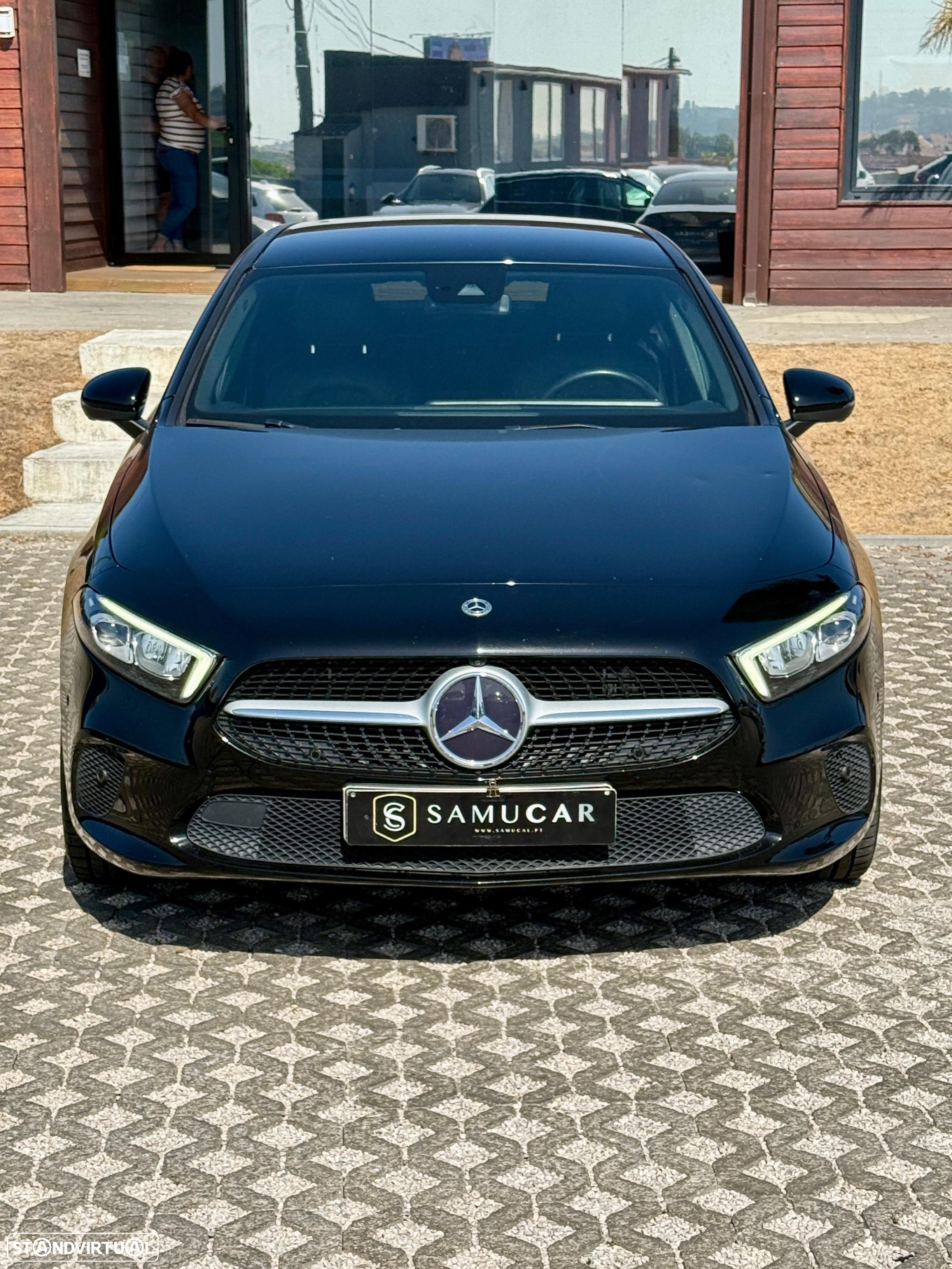 Mercedes-Benz A 250 Limousine e Style Plus - 4