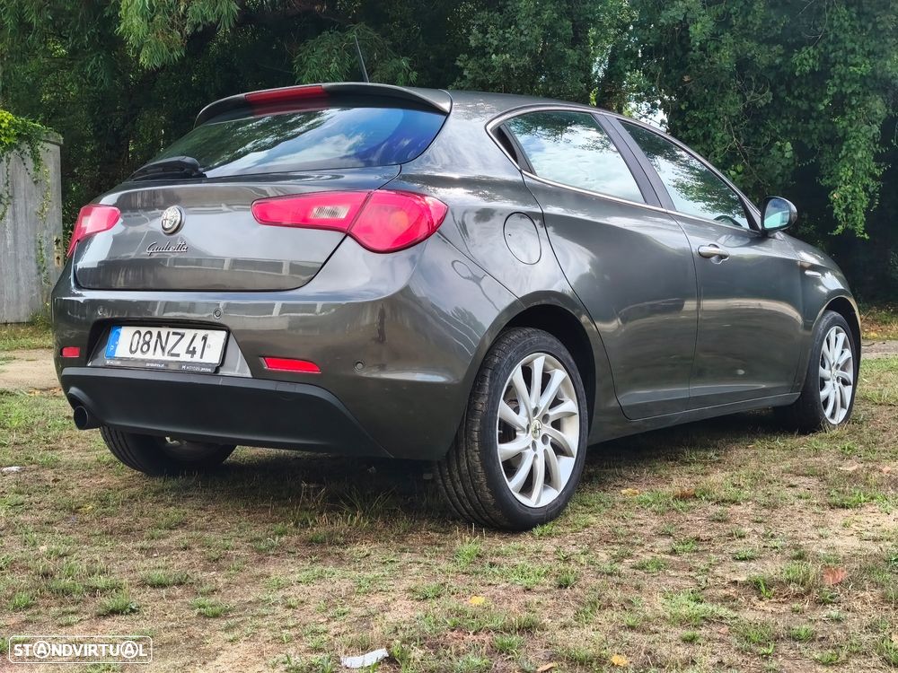 Alfa Romeo Giulietta 1.6 JTDM Distinctive - 47