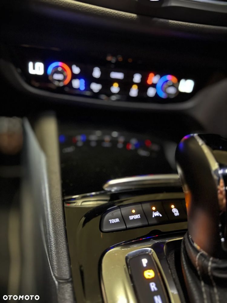 Opel Insignia - 29