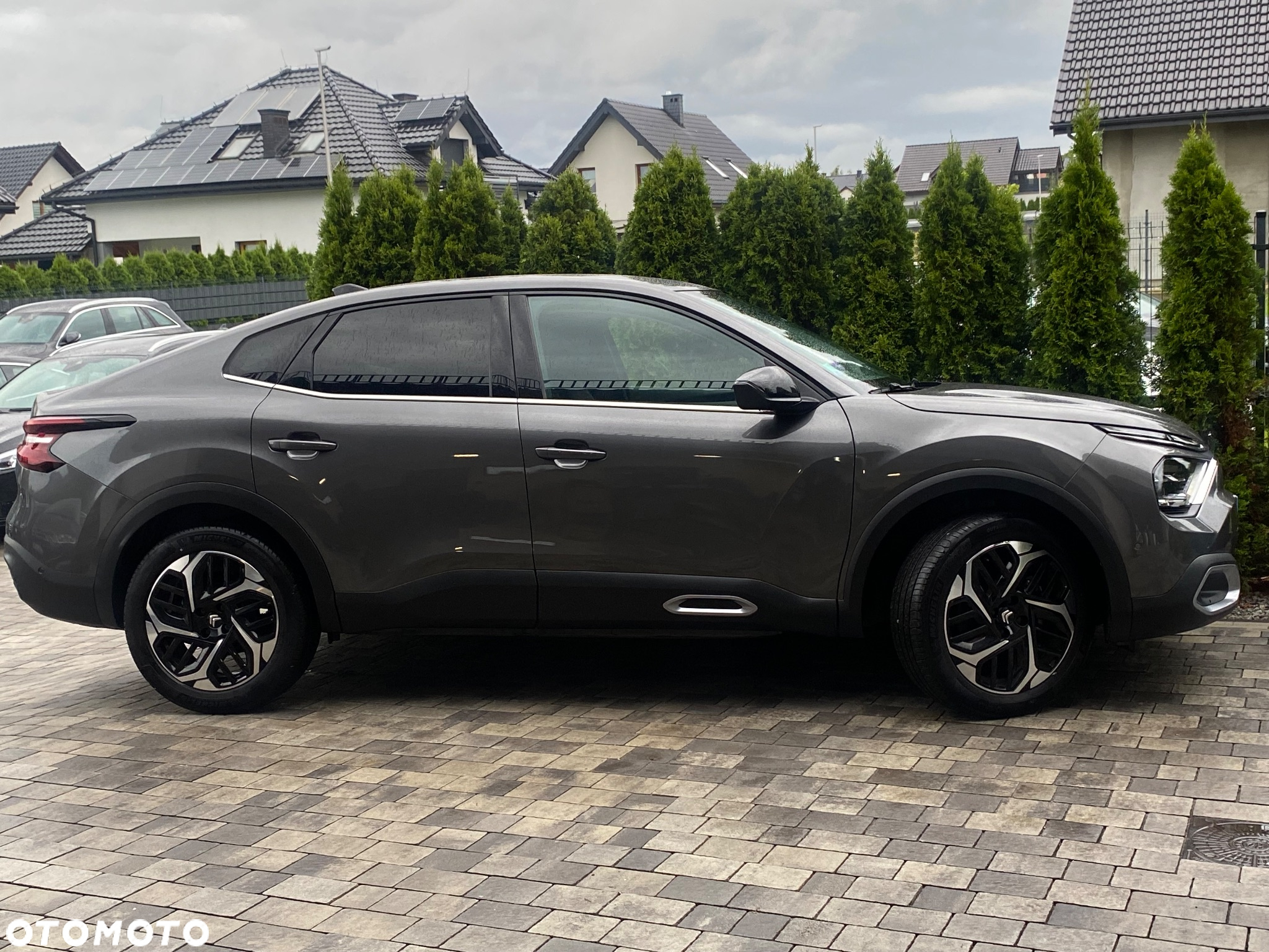 Citroën C4X 1.2 PureTech Shine Pack S&S EAT8 - 4