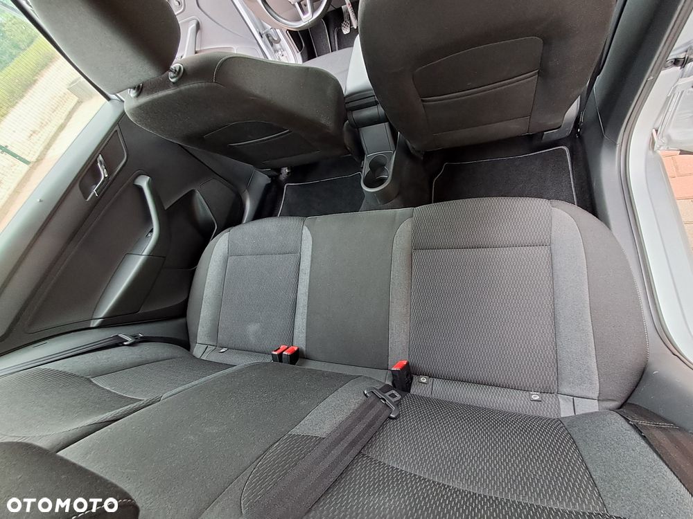 Skoda RAPID - 5
