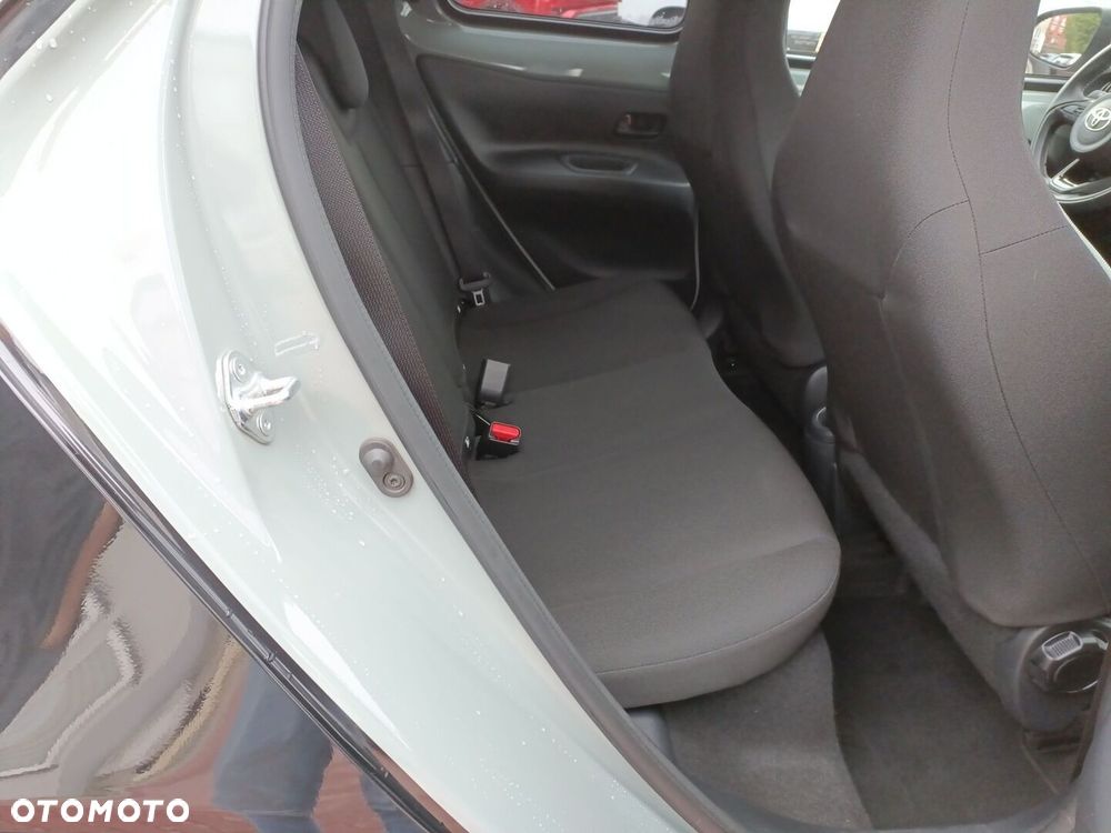 Toyota Aygo X - 12